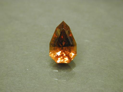 Garnet image.