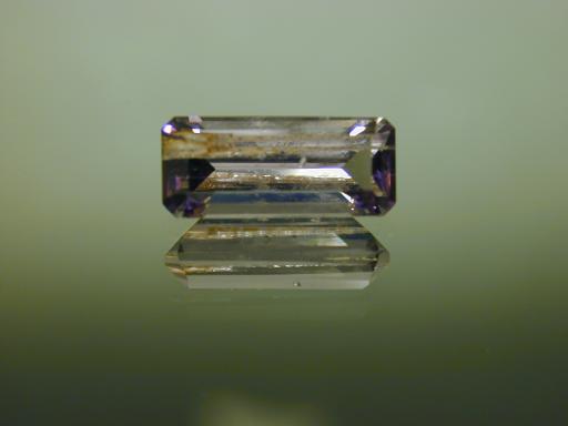 Scapolite image.