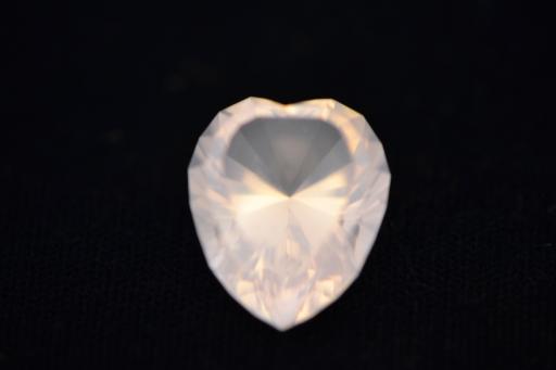 Quartz image.