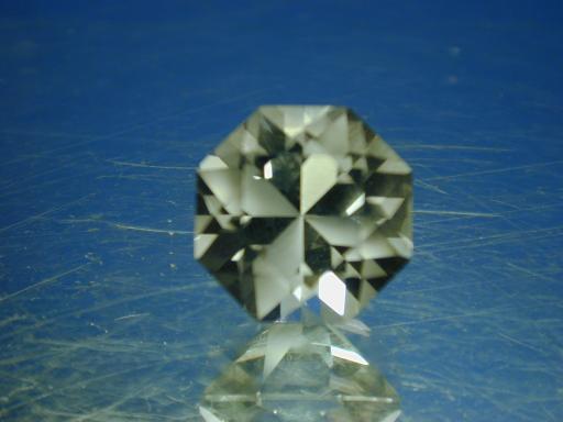 Quartz image.