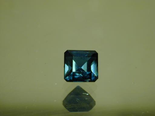 Tourmaline image.