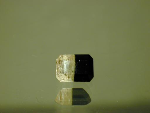 Tourmaline image.
