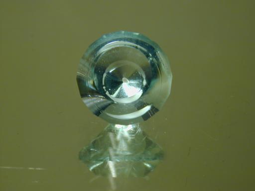 Glass image.
