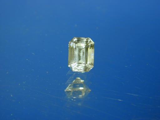 Apatite image.
