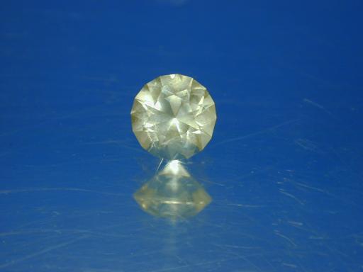 Leucite image.