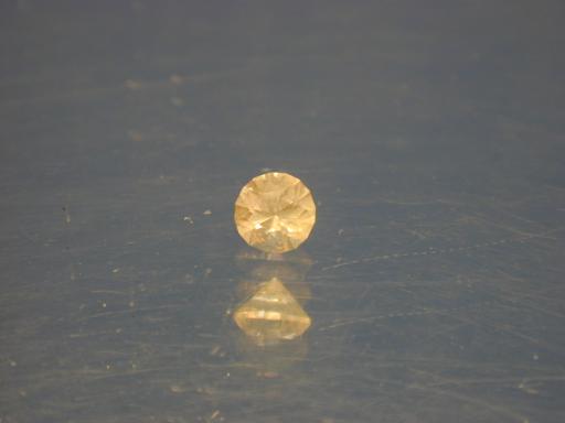 Leucite image.