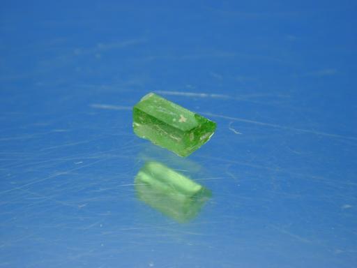 Diopside image.