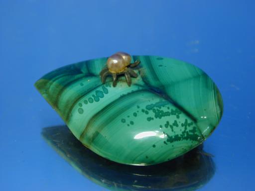 Malachite image.