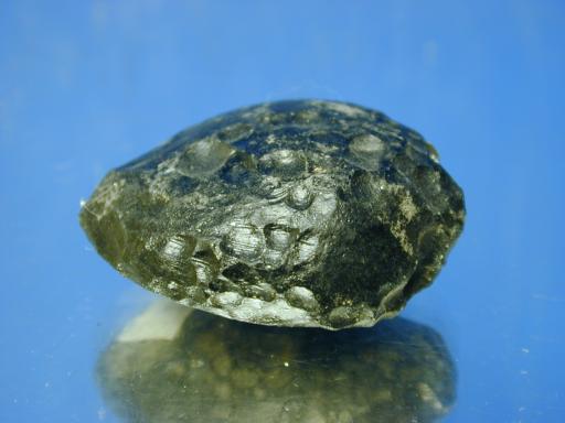 Glass image.