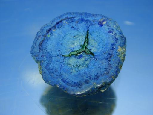 Malachite image.
