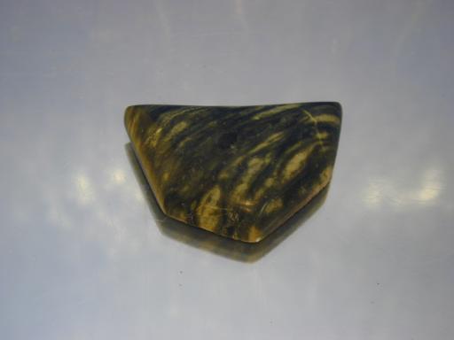 Serpentine image.