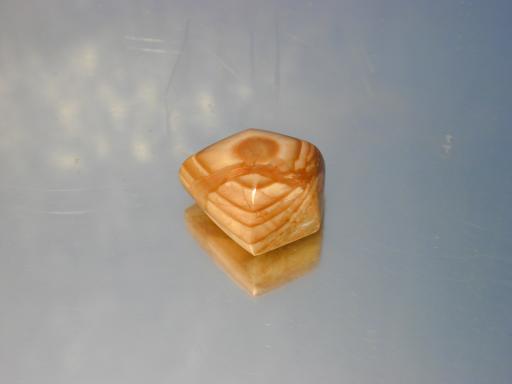 Chalcedony image.