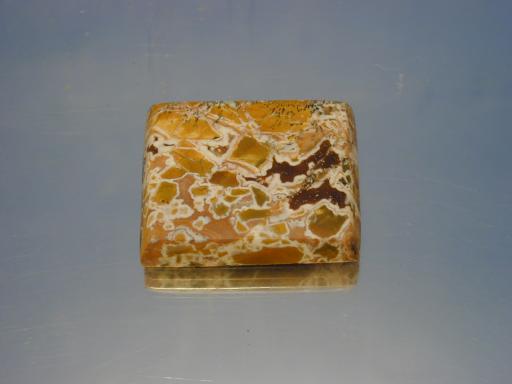 Chalcedony image.
