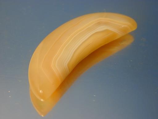 Chalcedony image.