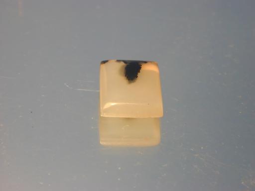 Chalcedony image.