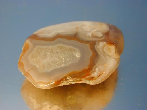 Chalcedony image.