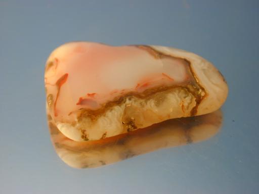 Chalcedony image.