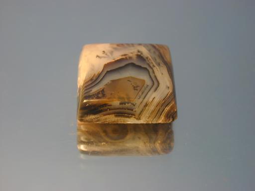 Chalcedony image.