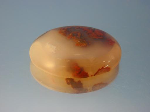 Chalcedony image.
