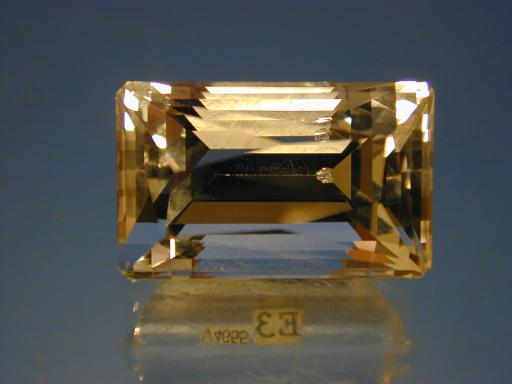 Quartz image.