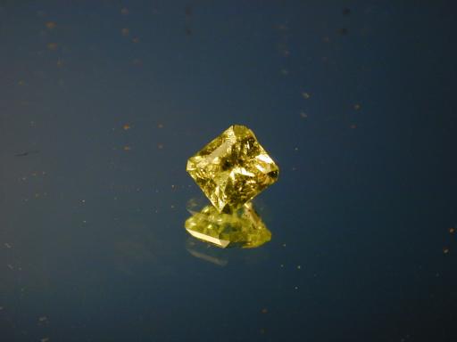 Garnet image.