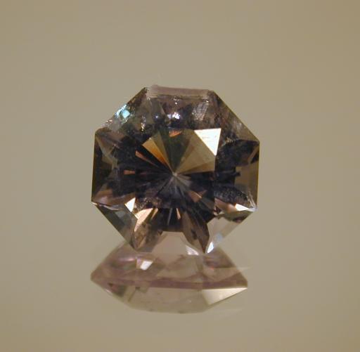 Quartz image.