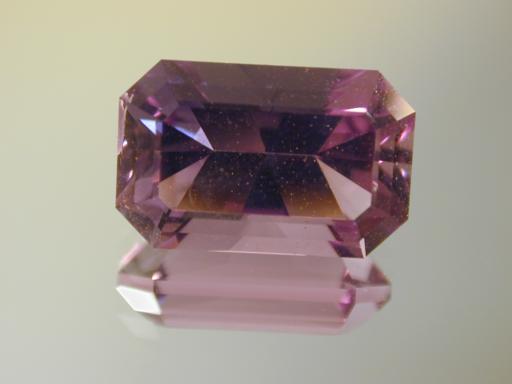 Quartz image.