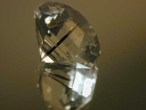 Quartz image.