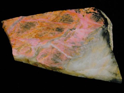 Rhodonite image.