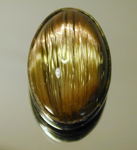 Quartz image.