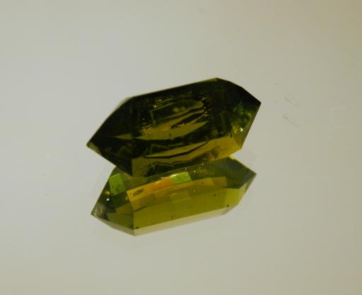 Olivine image.