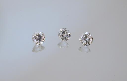 Cubic zircona image.