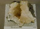 Heulandite image.