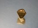 Spinel image.