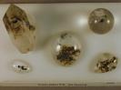 Quartz image.