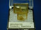 Wulfenite image.