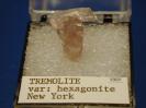 Tremolite image.